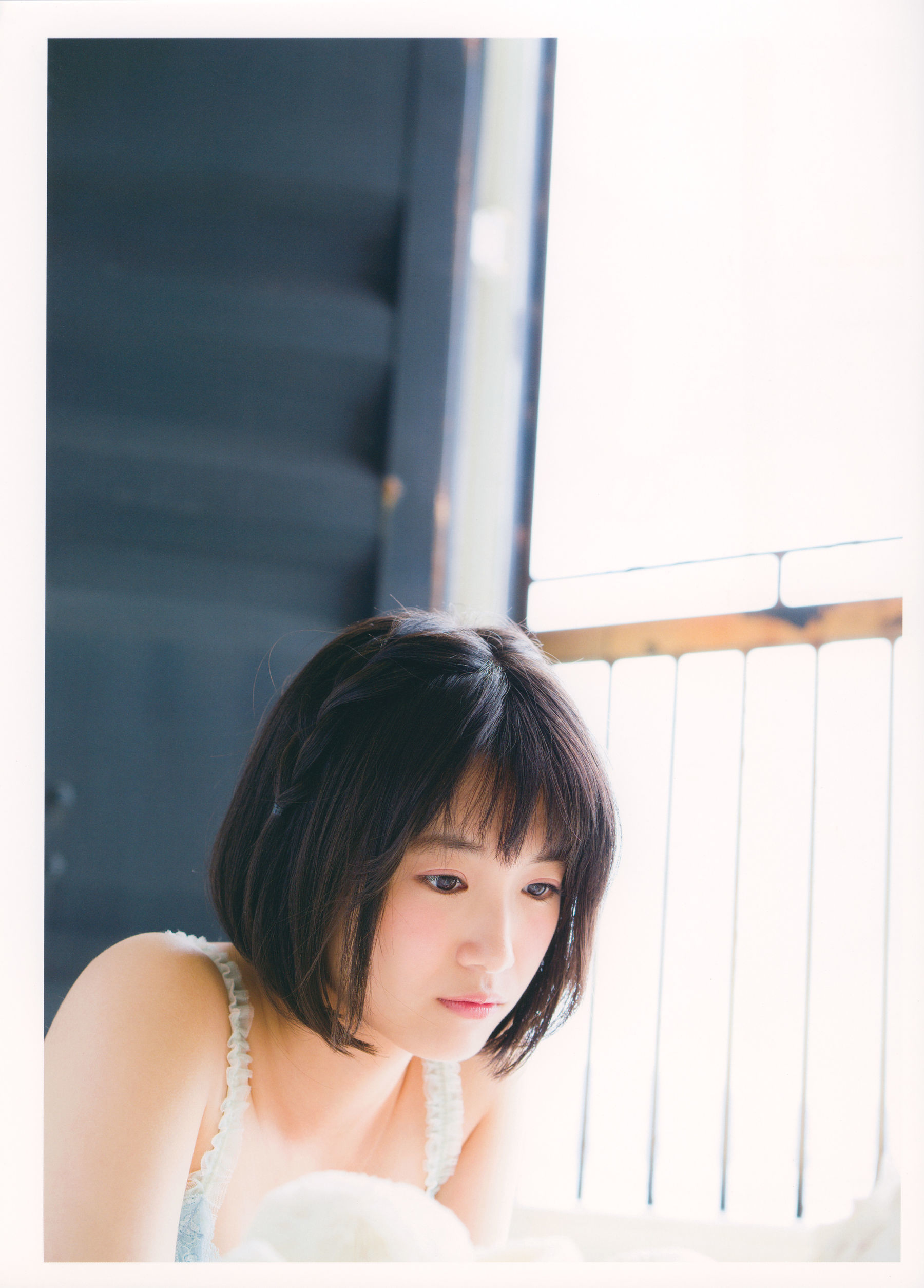 朝長美桜 ファースト写真集 日向