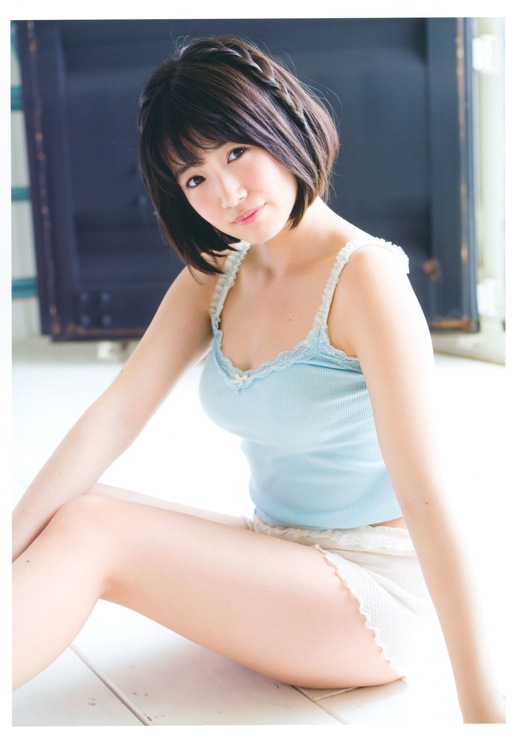 朝長美桜 ファースト写真集 日向
