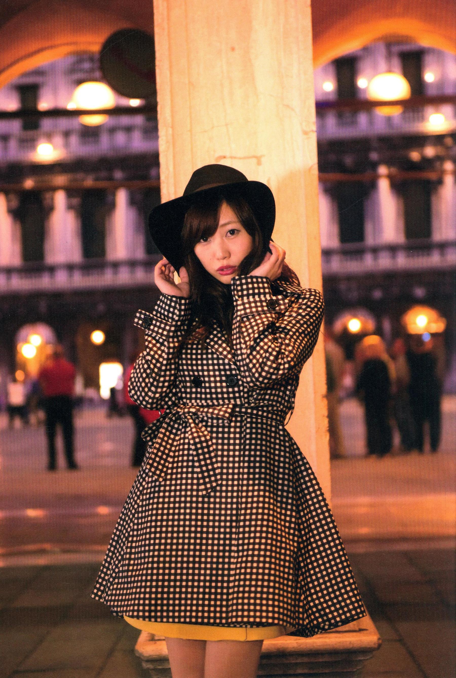 楠田亜衣奈 ファーストソロ写真集「くすくすくっすん」