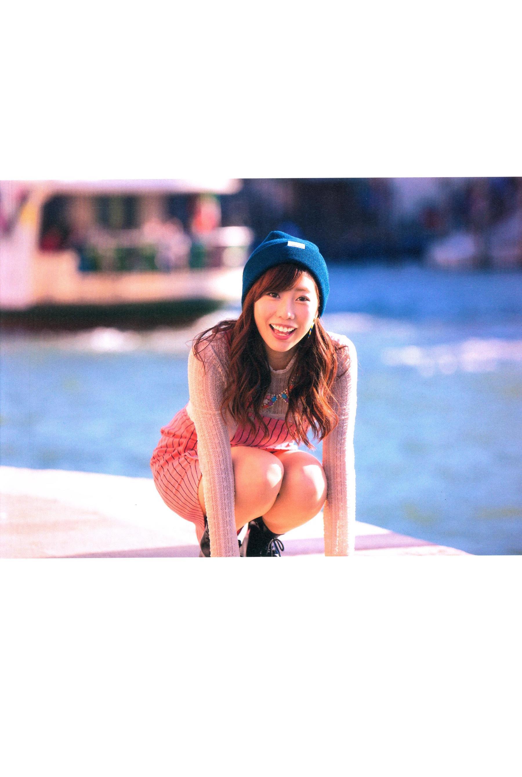 楠田亜衣奈 ファーストソロ写真集「くすくすくっすん」