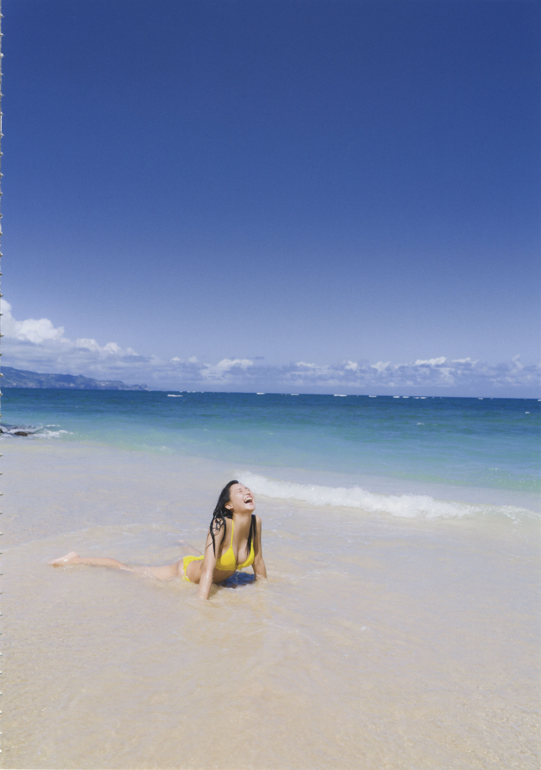 浅川梨奈 ファースト写真集 なないろ [HQ]