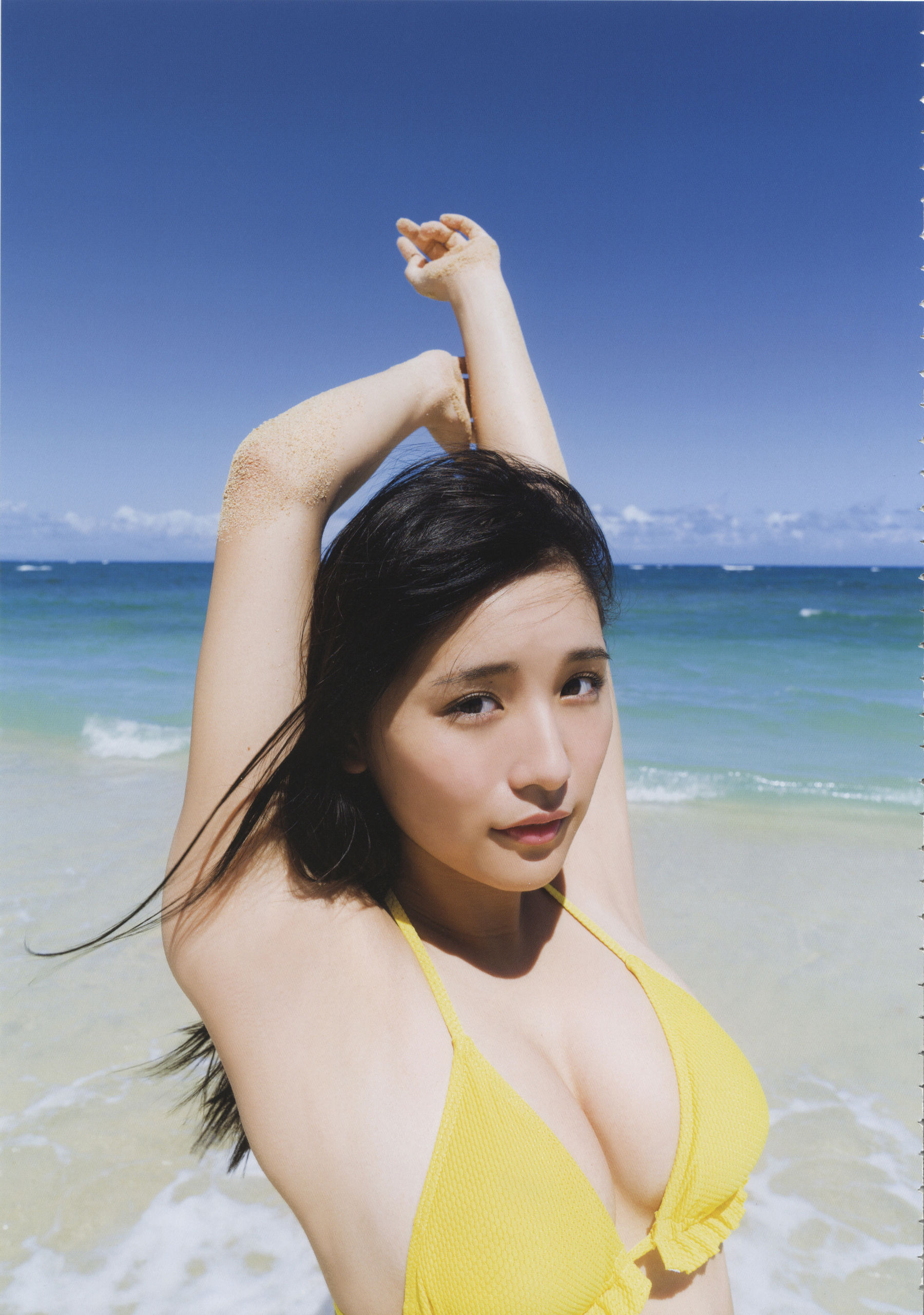 浅川梨奈 ファースト写真集 なないろ [HQ]