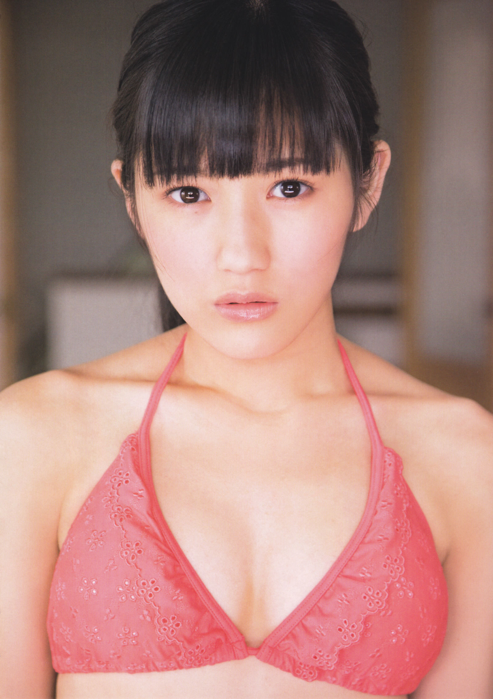 渡邊麻友『1st写真集 まゆゆ』 渡边达生