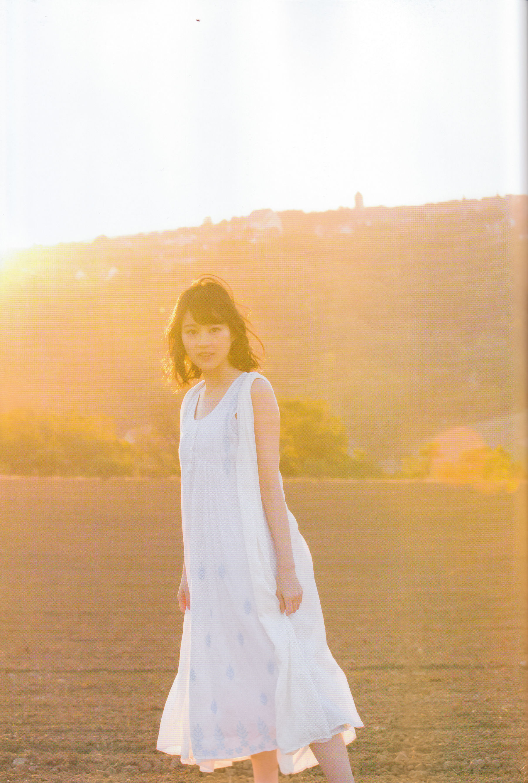生田絵梨花1st写真集 『転調』