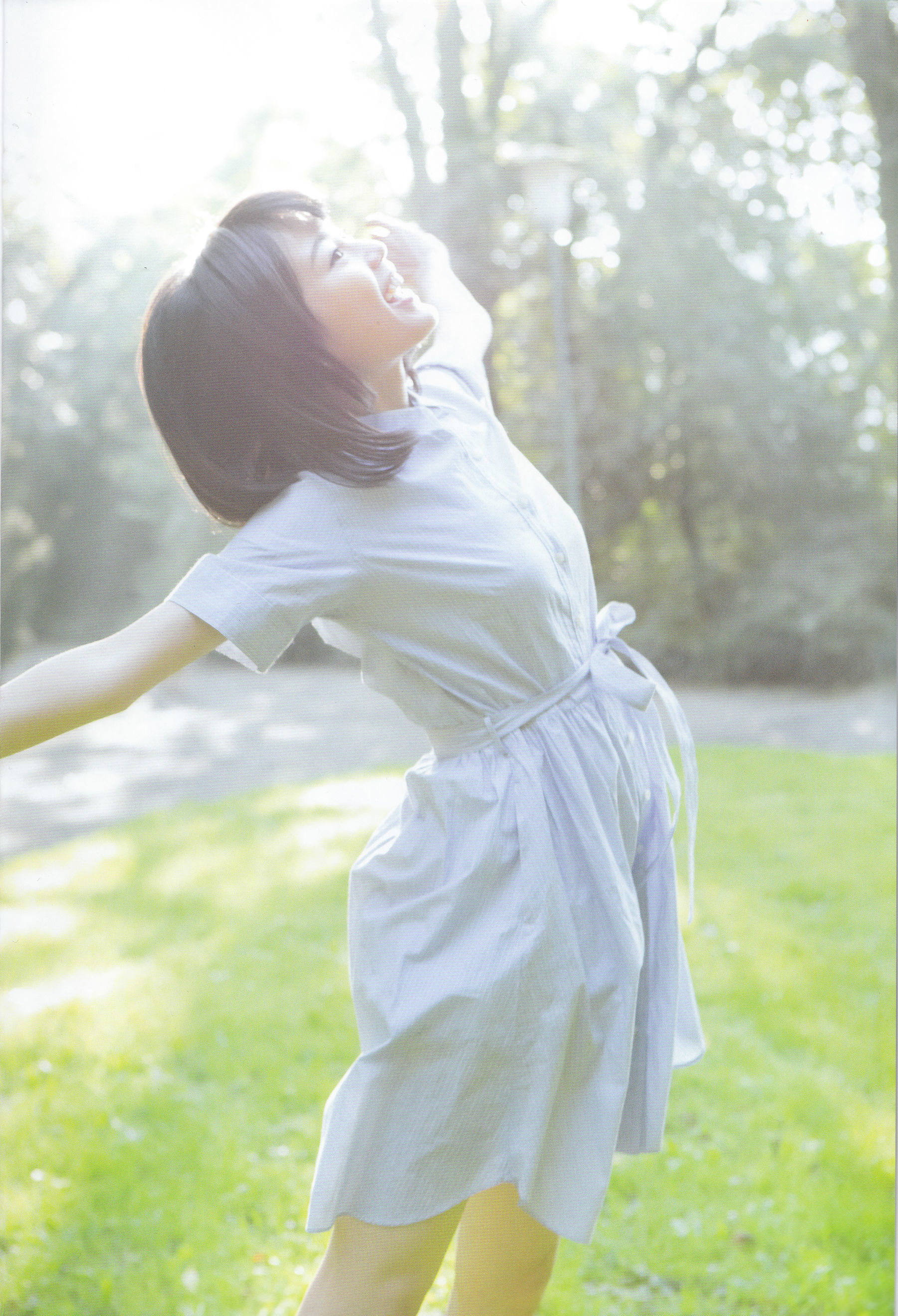生田絵梨花1st写真集 『転調』