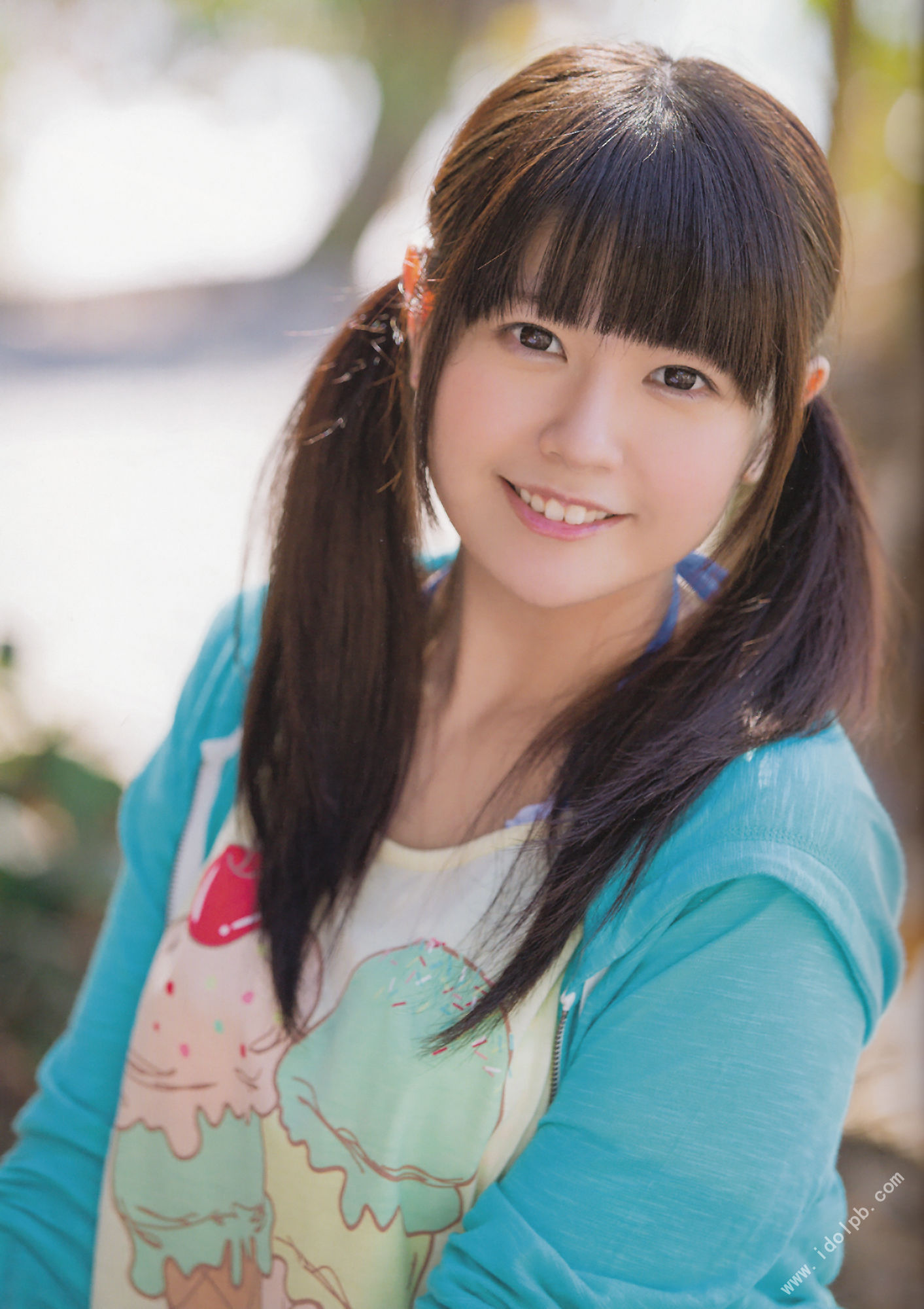 竹達彩奈 写真集 「たけたChu in オーストラリア」