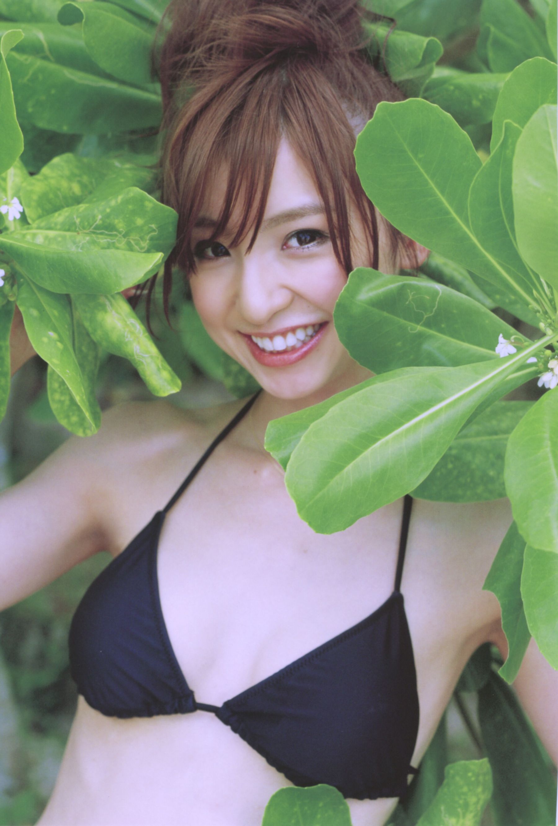 篠田麻里子 Mariko Shinoda《Pendulum》