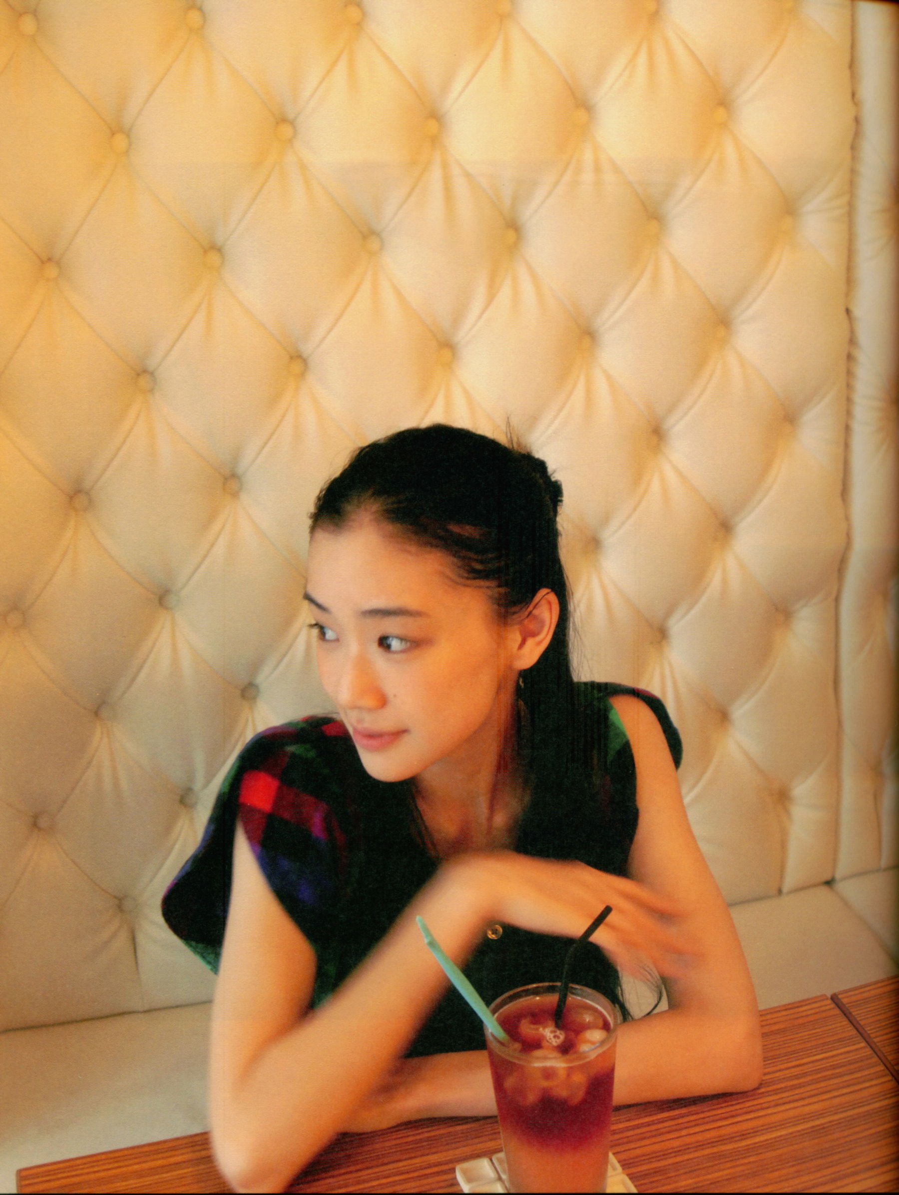 苍井优 『回転テーブルはむつかしい。』