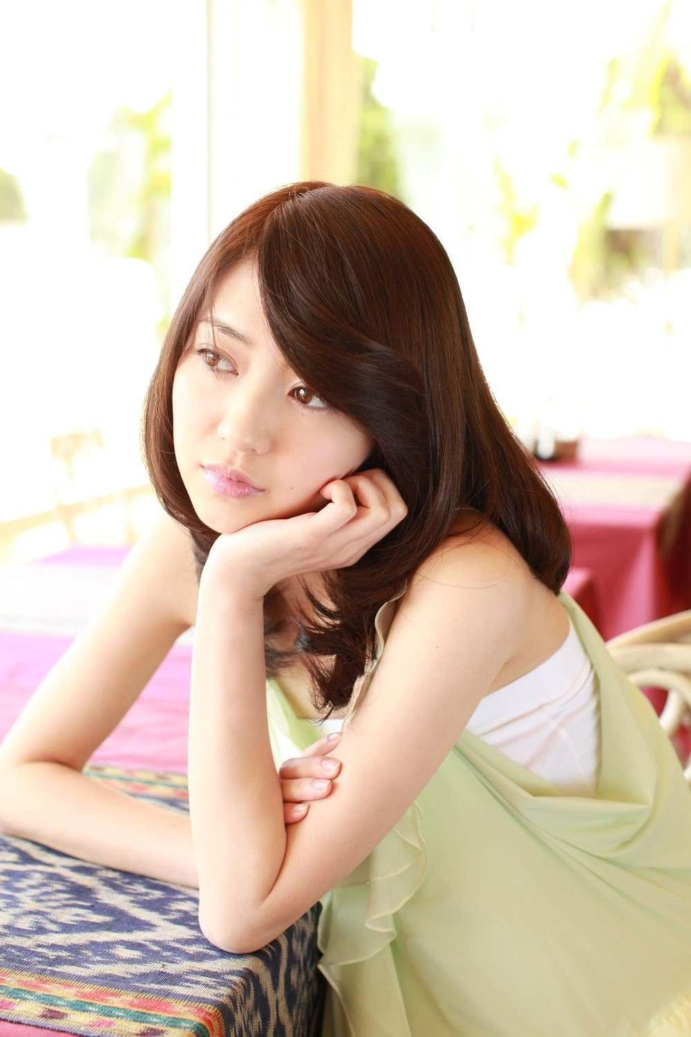 逢沢りな Colorful Days PB 写真集
