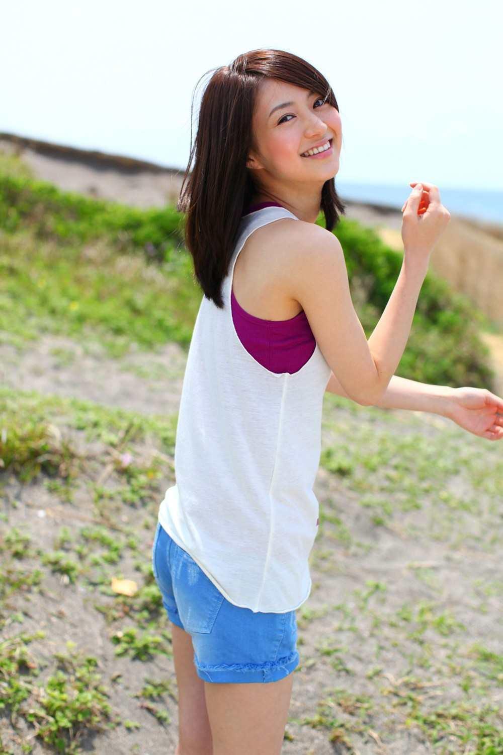 逢沢りな Colorful Days PB 写真集
