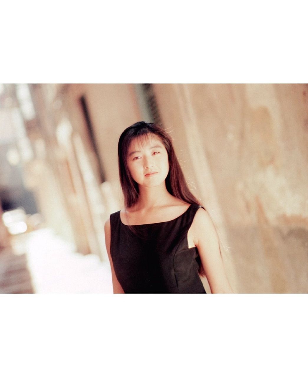 高冈早纪 COVER ROMANCERO
