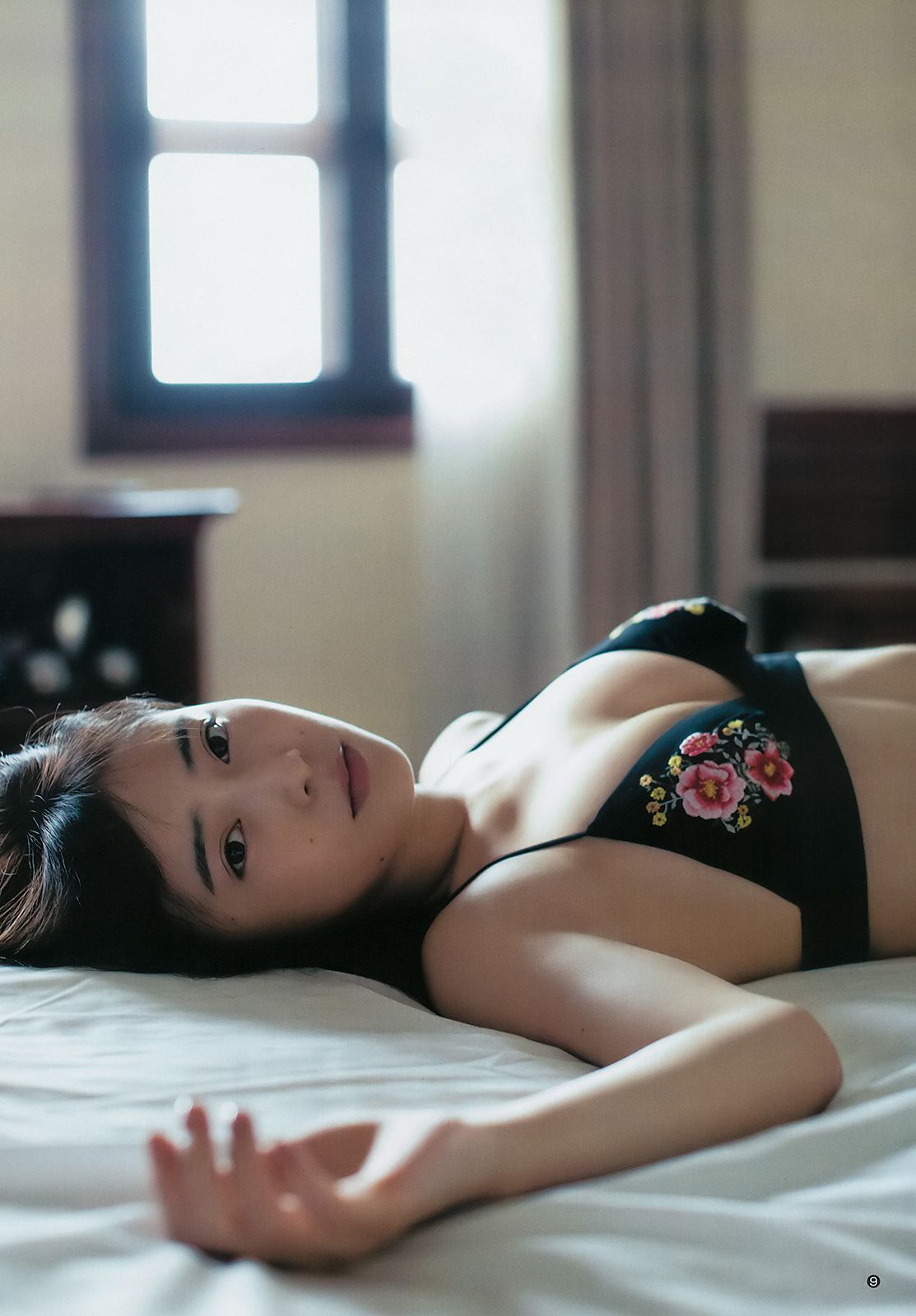 池上紗理依 花守ゆみり [Weekly Young Jump] 2018年No.42 写真杂志