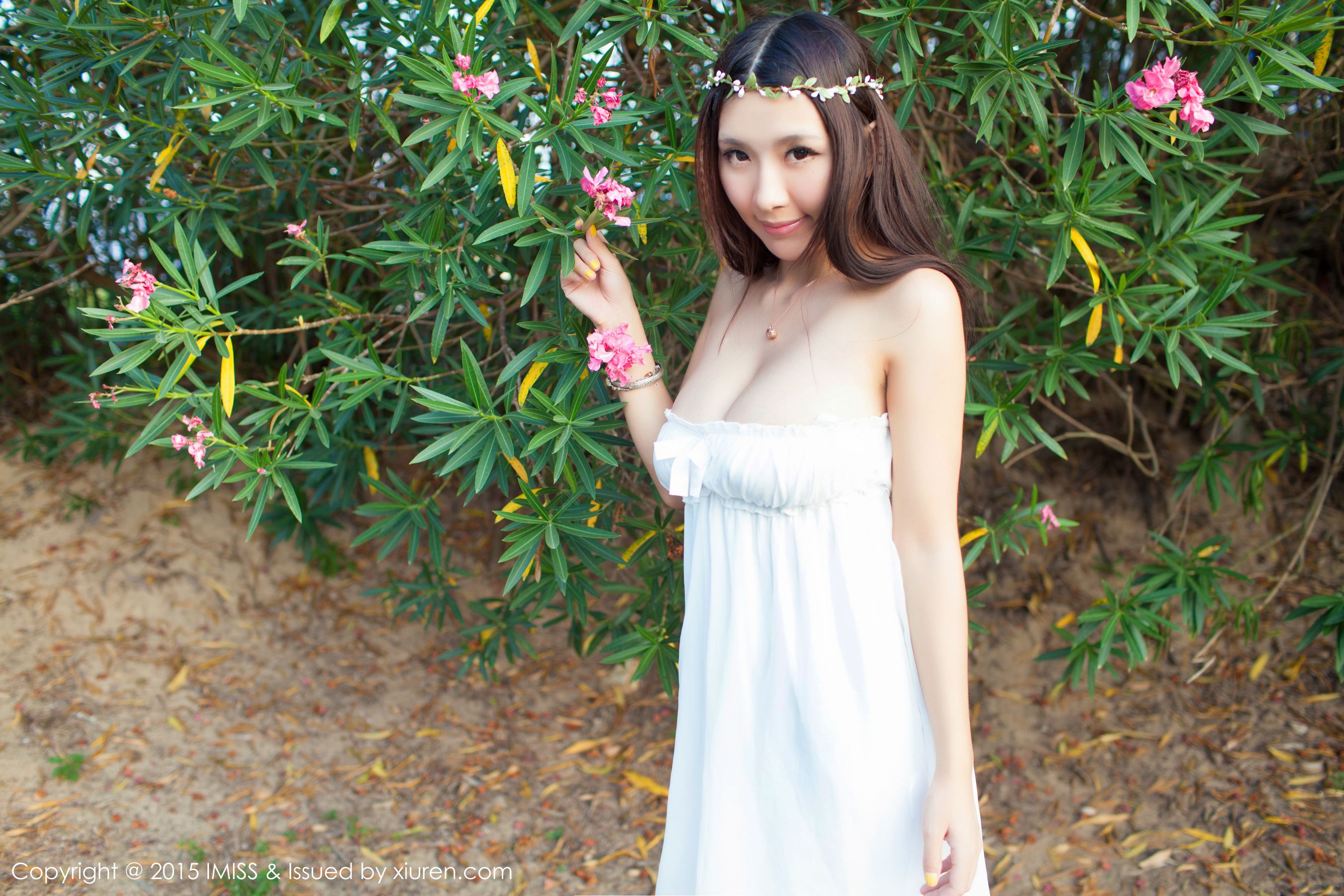 晓茜sunny《爆乳少女》 [爱蜜社IMiss] Vol.001