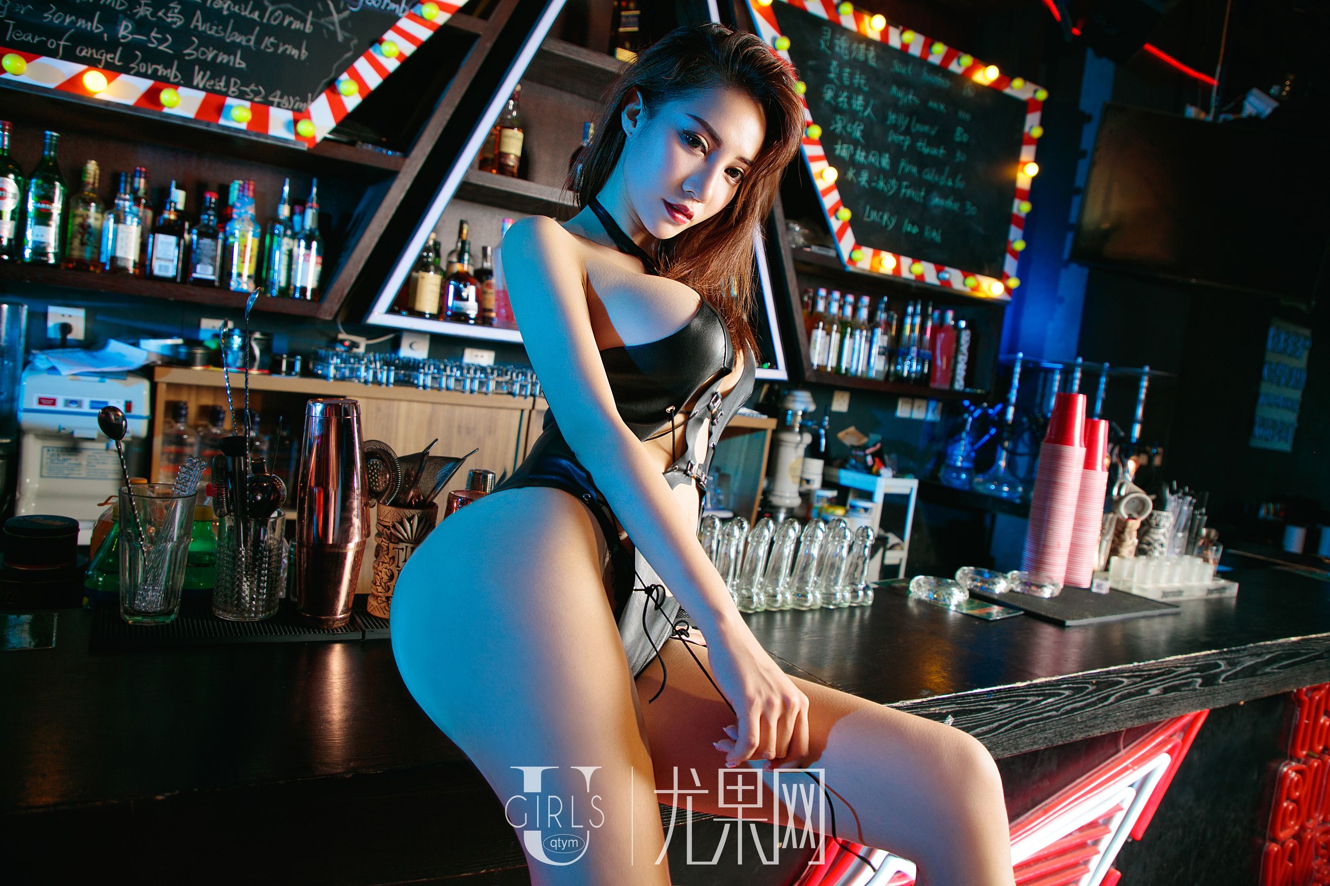 [尤果Ugirls] T036 Amanda&萌琪琪&夏玲蔓&葵皇&萱宸 猎艳