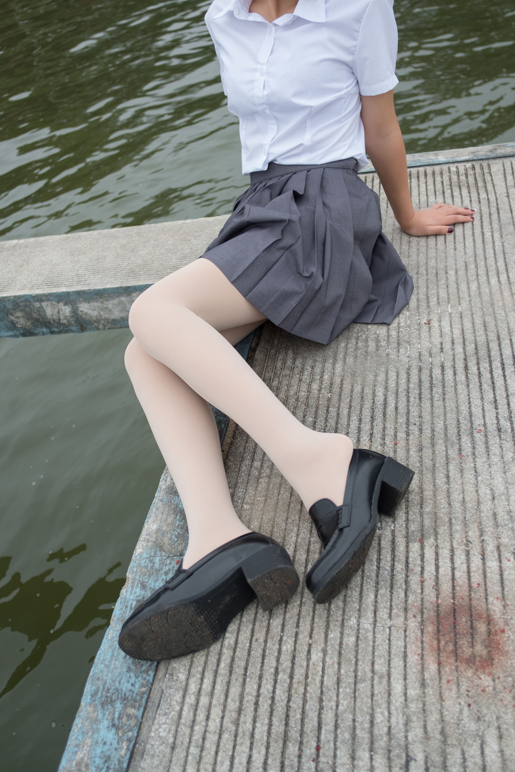 [森萝财团] BETA-005 女生的白衬衣诱惑