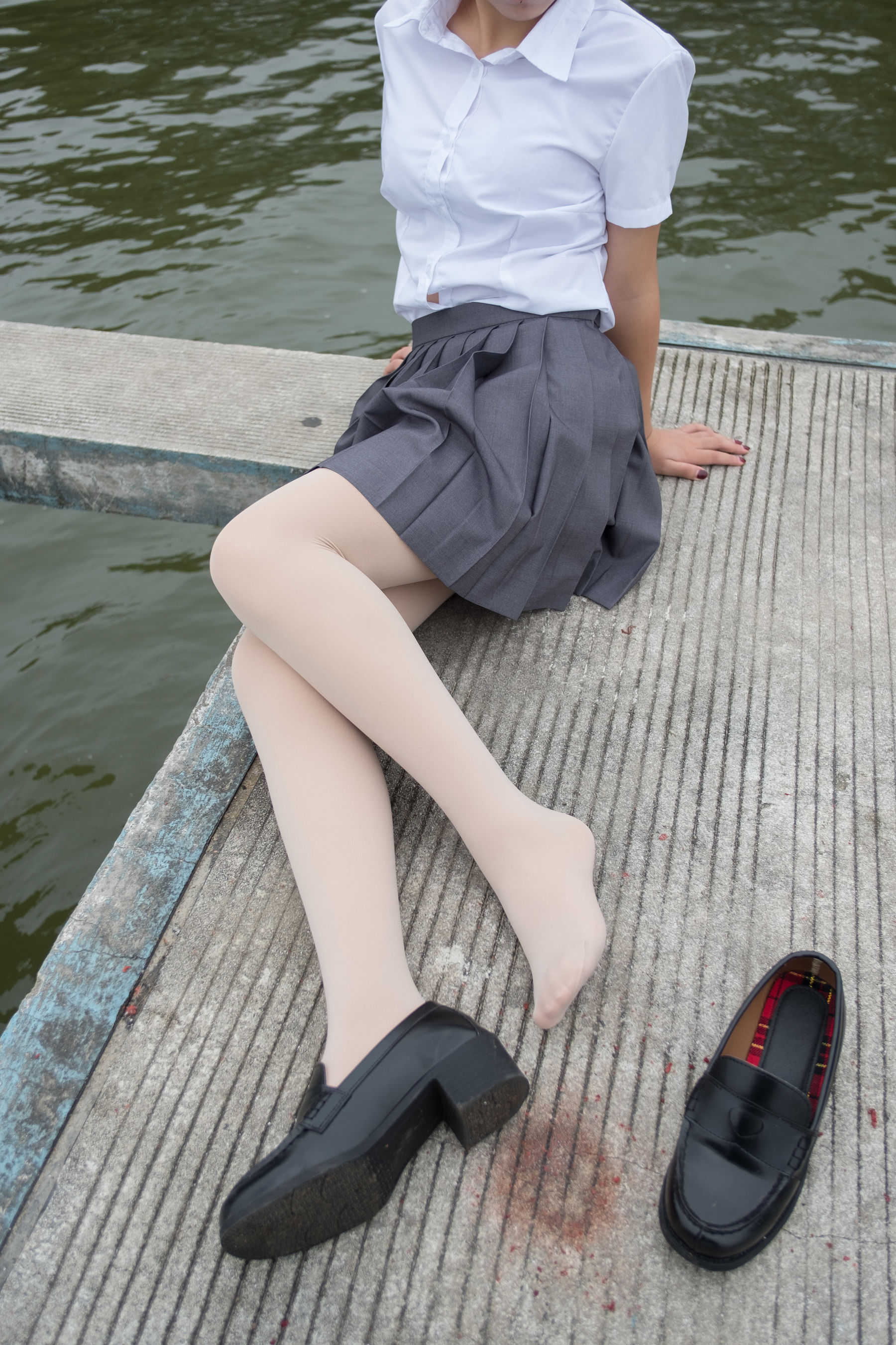[森萝财团] BETA-005 女生的白衬衣诱惑