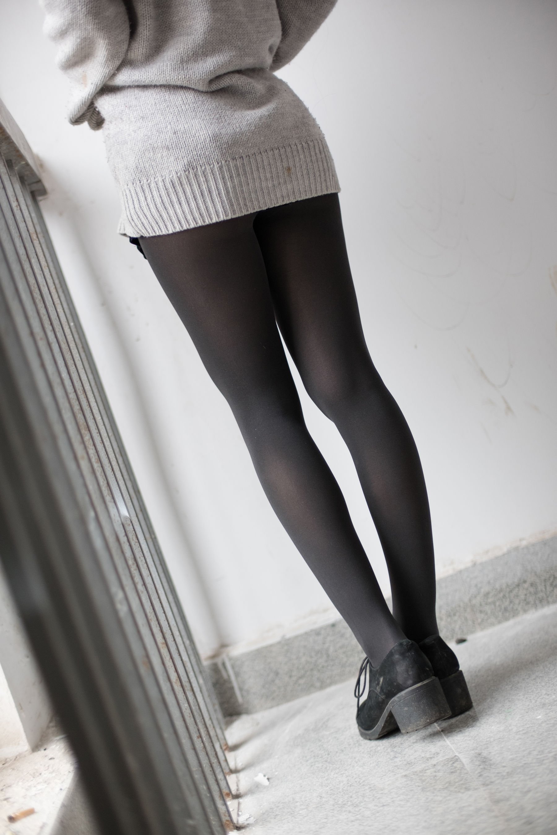 [森萝财团] BETA-007 楼梯间的黑丝小妹