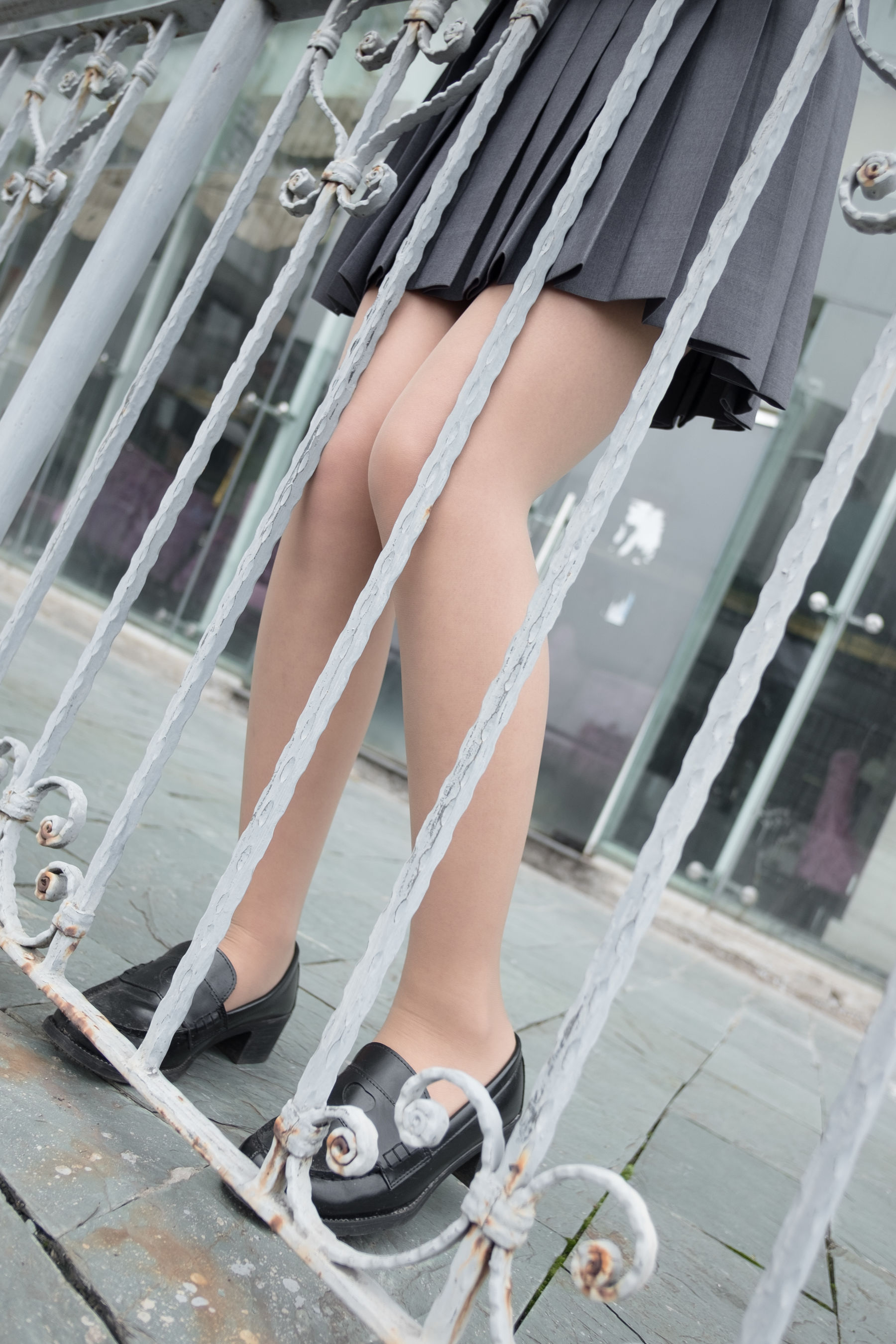 [森萝财团] BETA-008 学妹户外肉丝美足