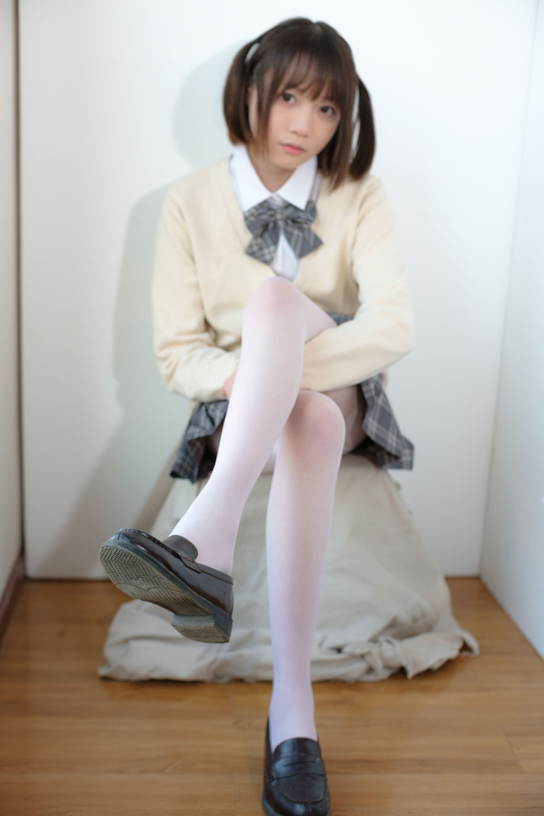 [森萝财团] X-010-SSR JK校服白丝