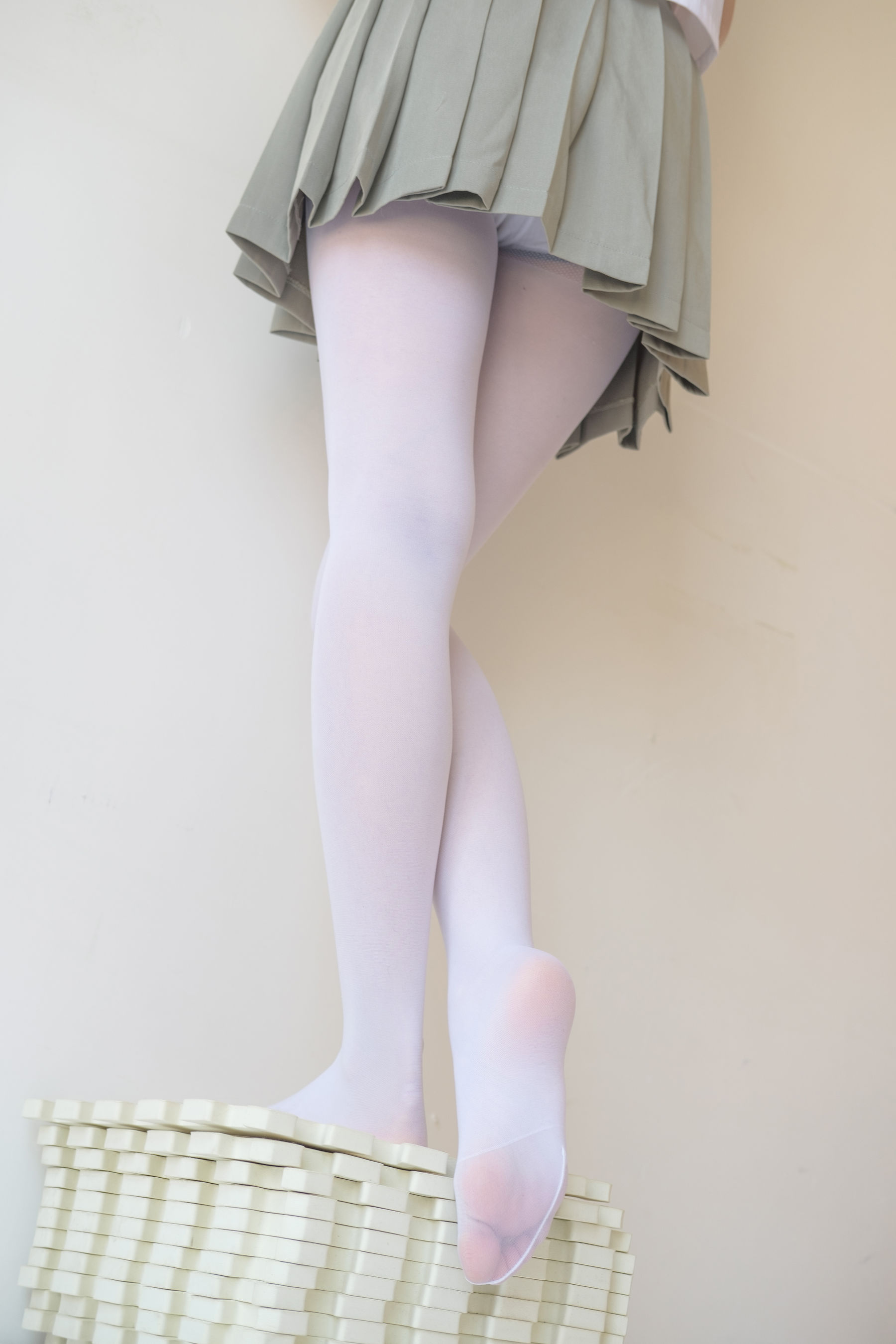 [森萝财团] X-016 白丝纯情