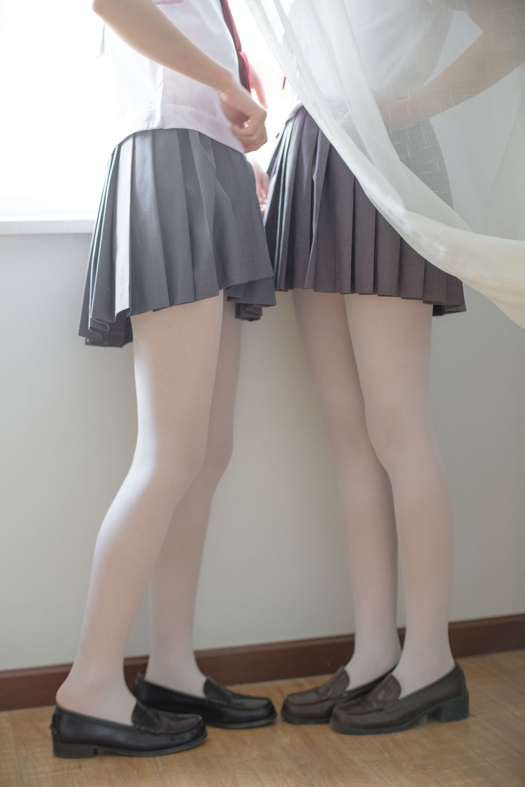 [森萝财团] X-025 JK白丝姐妹花