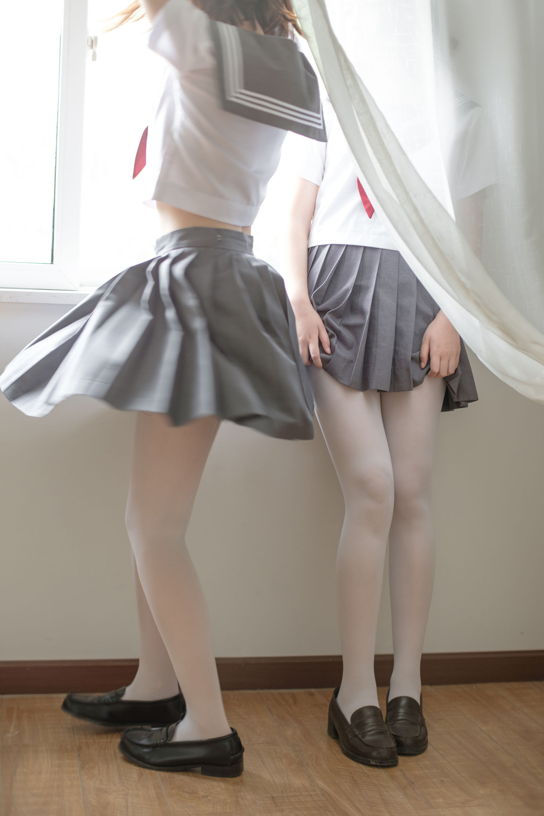 [森萝财团] X-025 JK白丝姐妹花