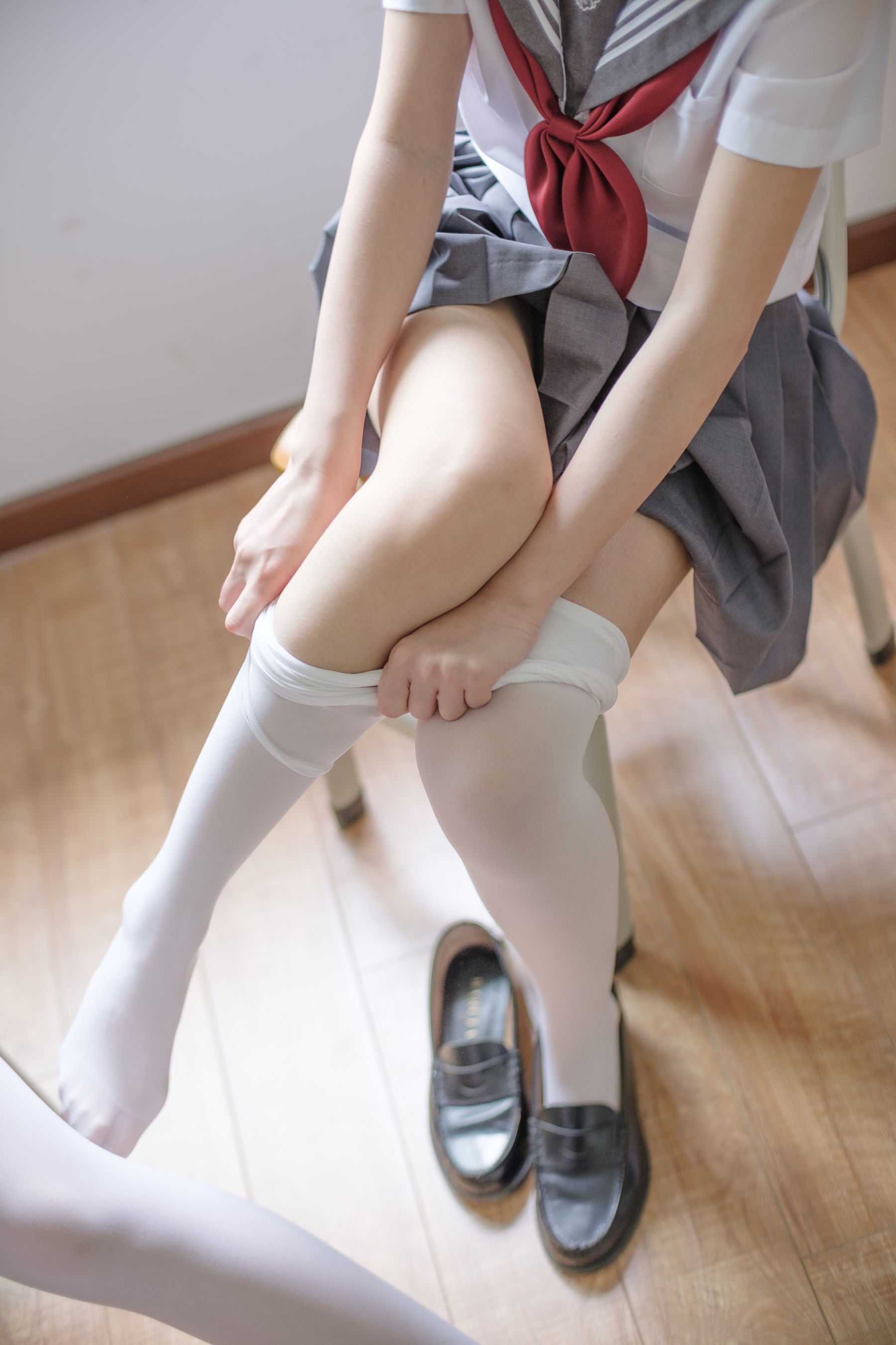 [森萝财团] X-025 JK白丝姐妹花