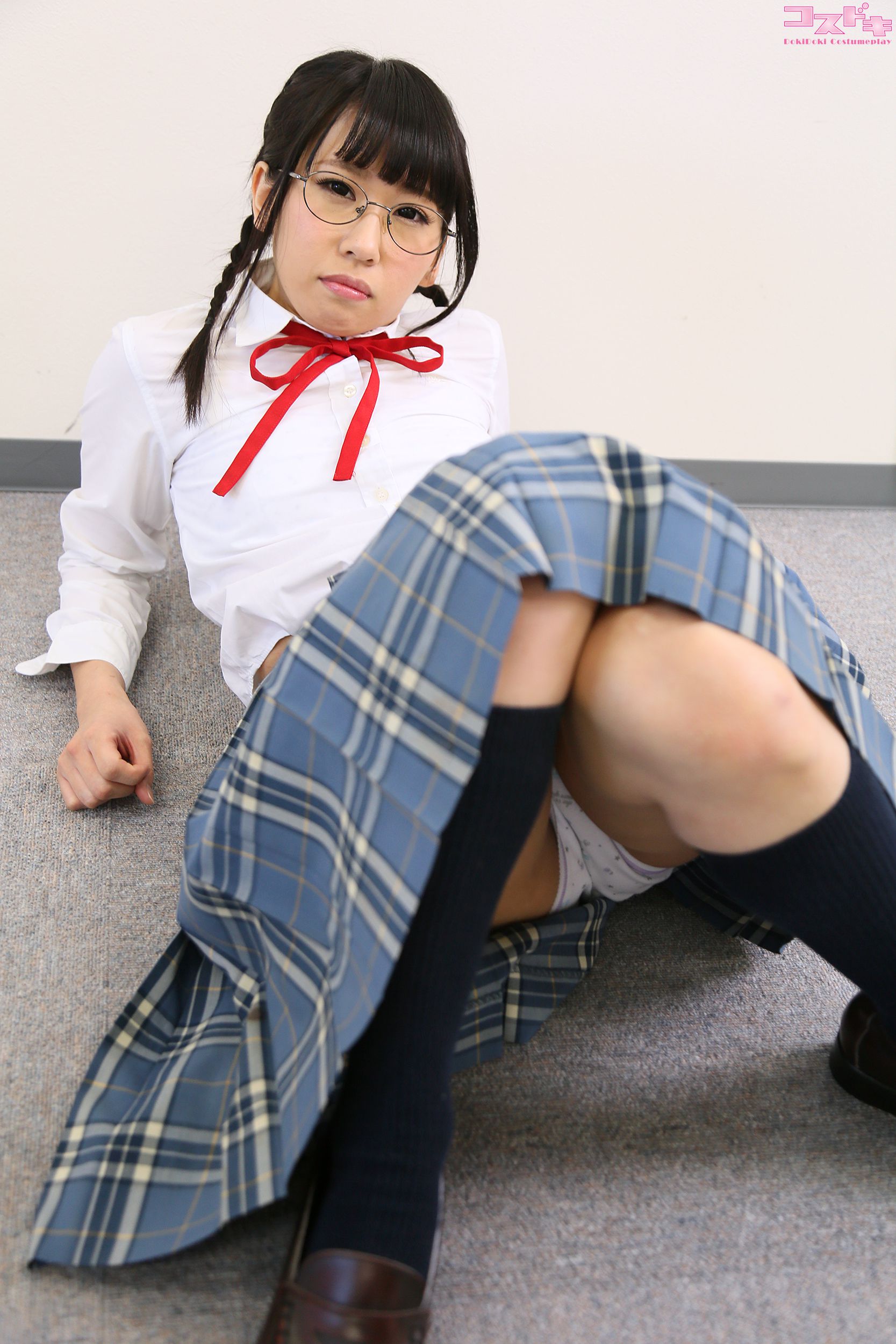 [Cosdoki] Hinano Asari 麻里ひなの asarihinano_pic_seifuku1