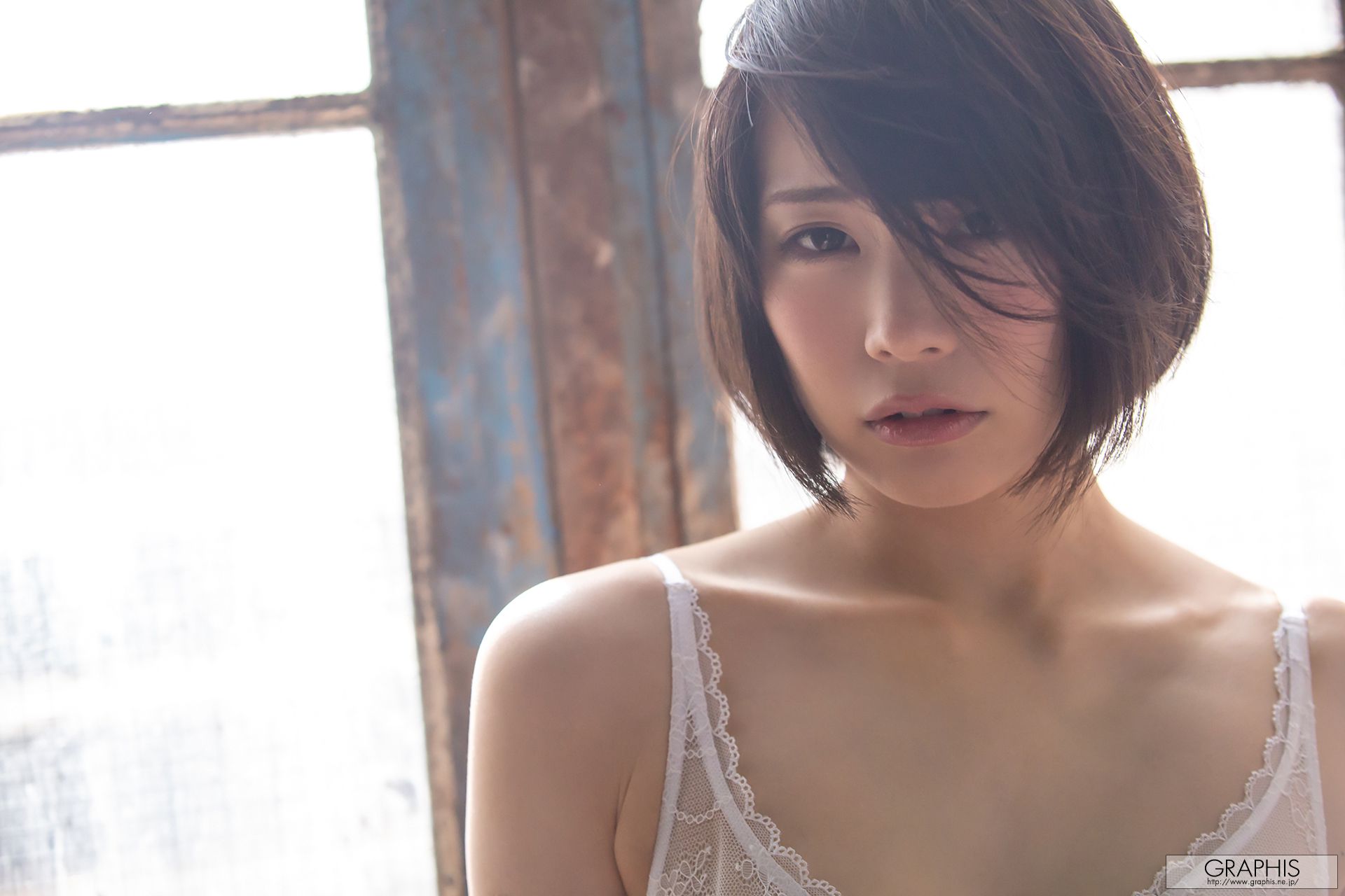 [Graphis] Summer Special Airi Suzumura 鈴村 あいり『 Days of Love 』