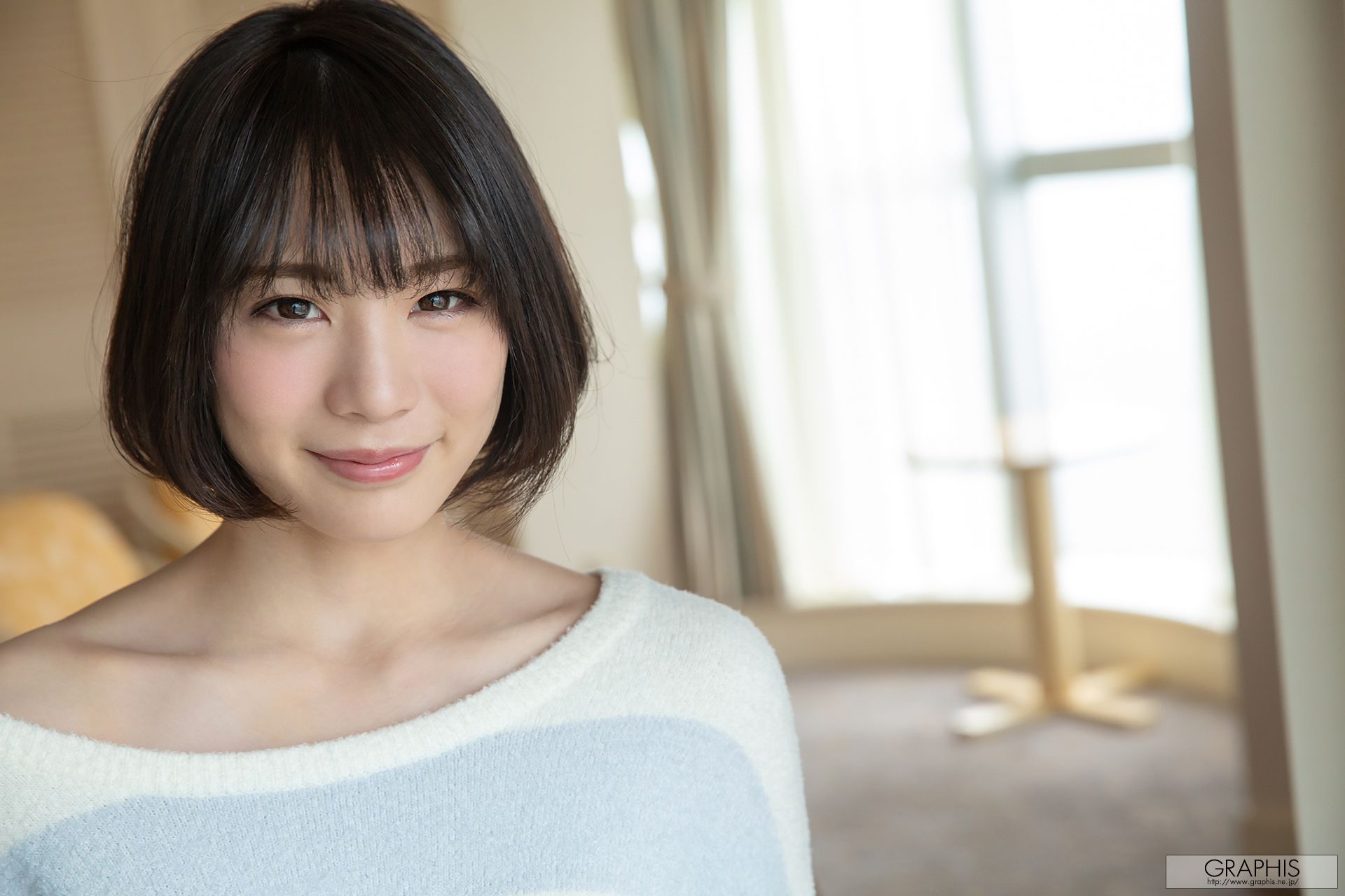 [Graphis] Summer Special Airi Suzumura 鈴村 あいり『 Days of Love 』