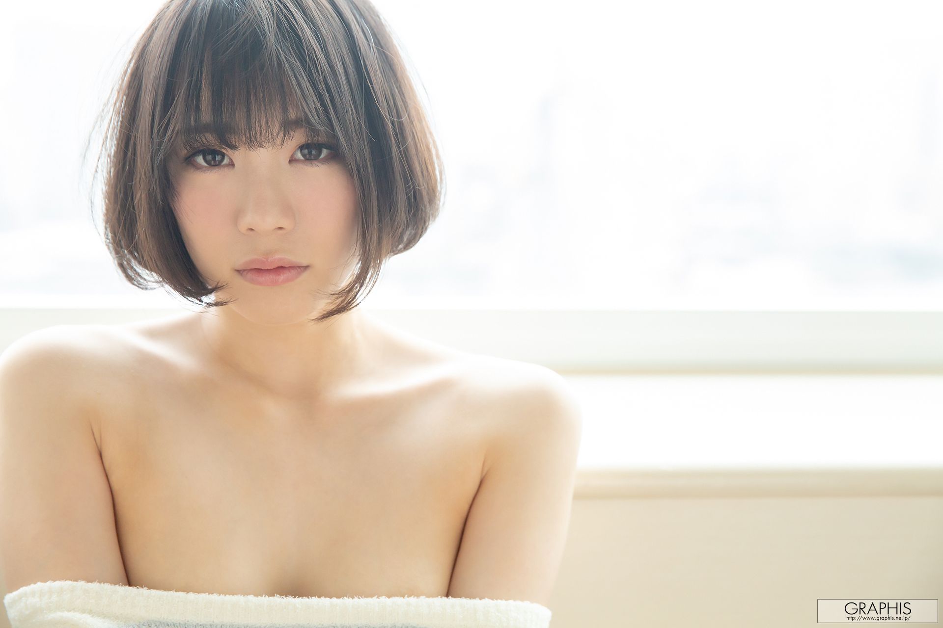 [Graphis] Summer Special Airi Suzumura 鈴村 あいり『 Days of Love 』