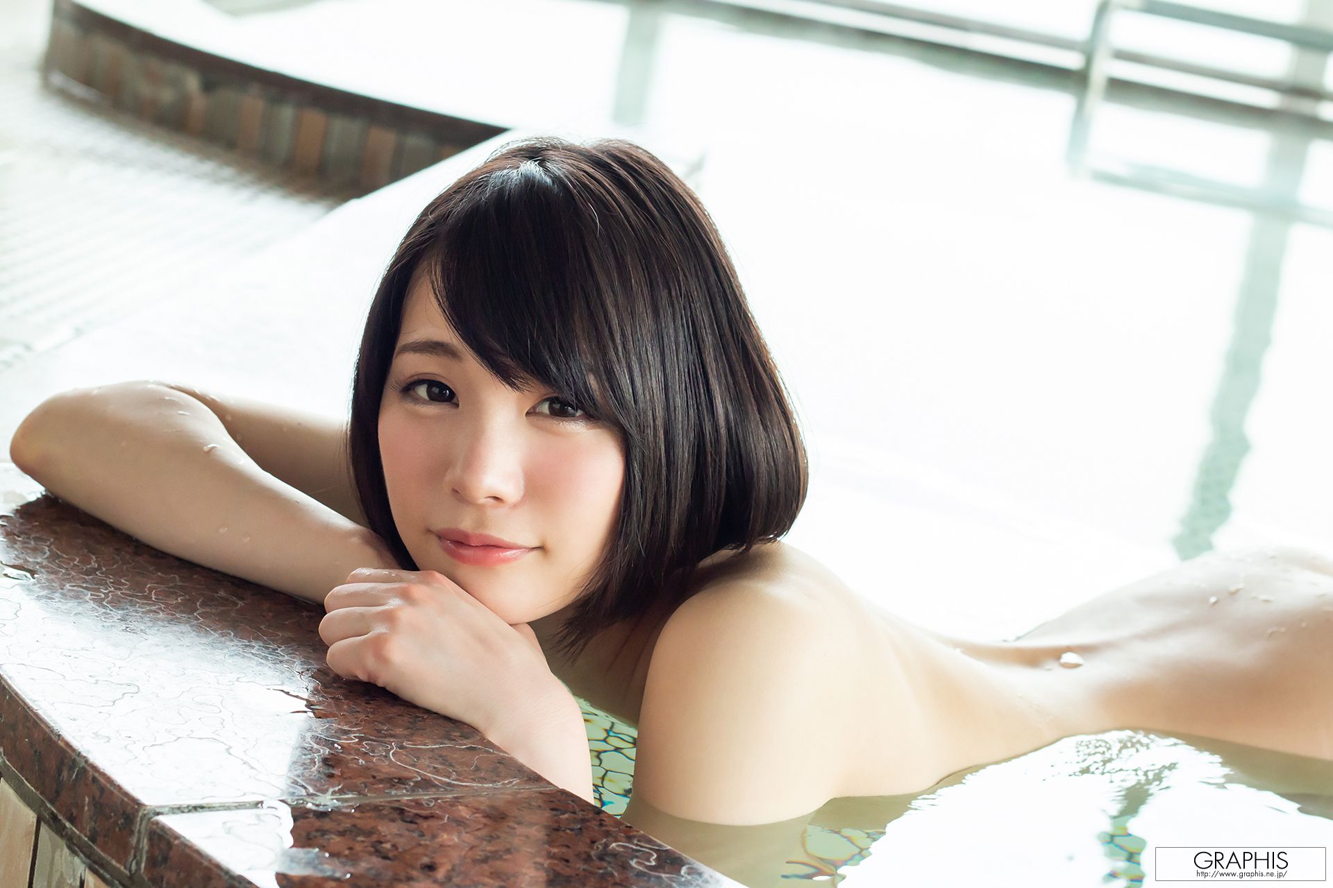 [Graphis] Summer Special Airi Suzumura 鈴村 あいり『 Days of Love 』