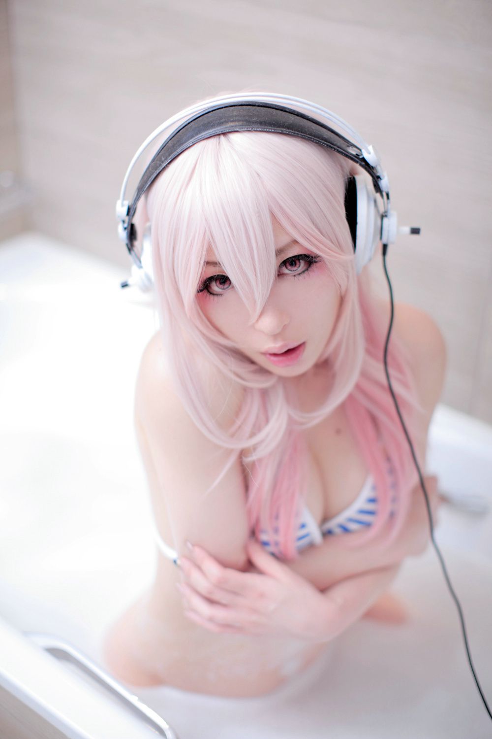 Usagi 《Sonicomi 》Super Sonico [Rabbit hutch]