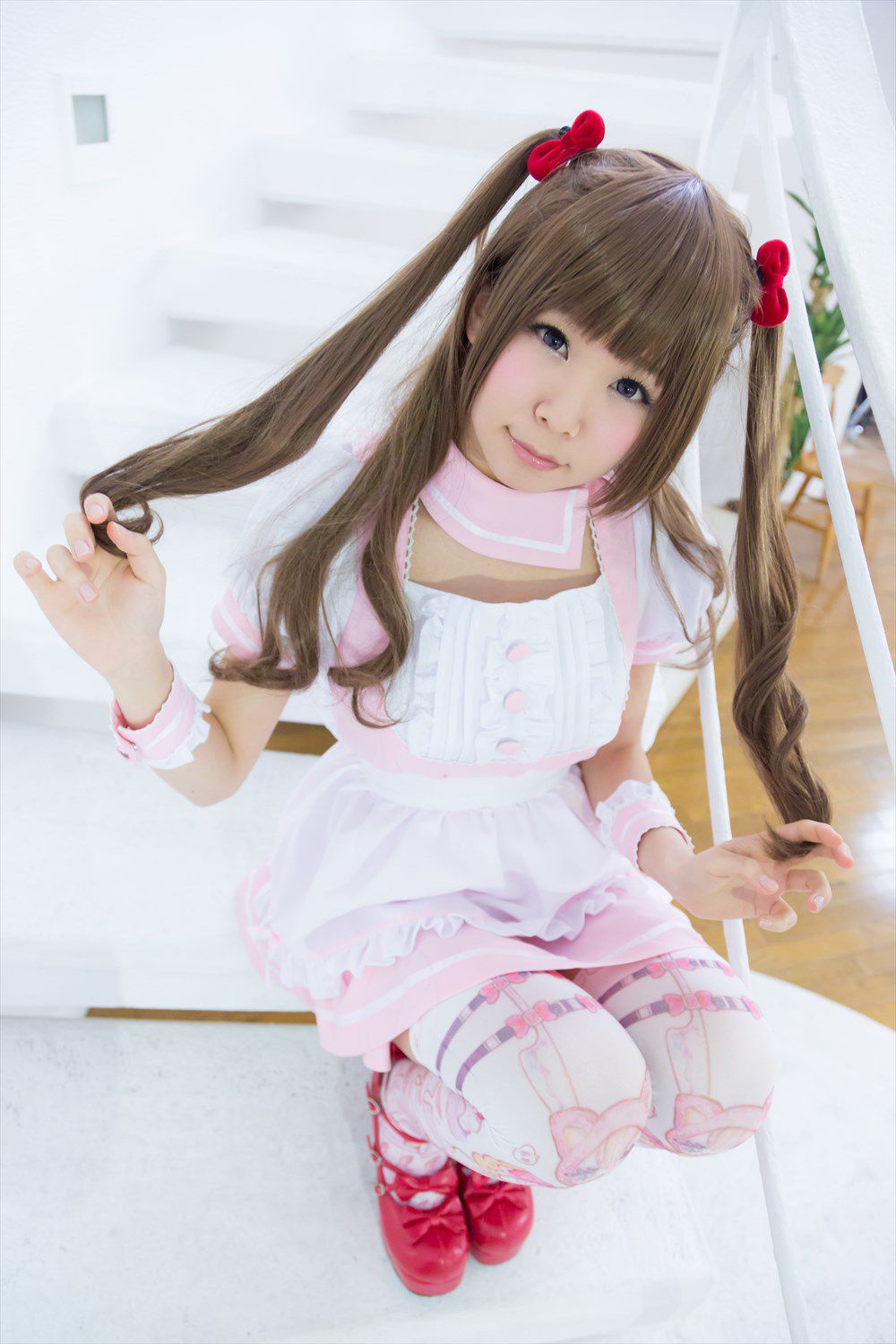 五木昶  Maid(メイド) + School Girl(女子校生)