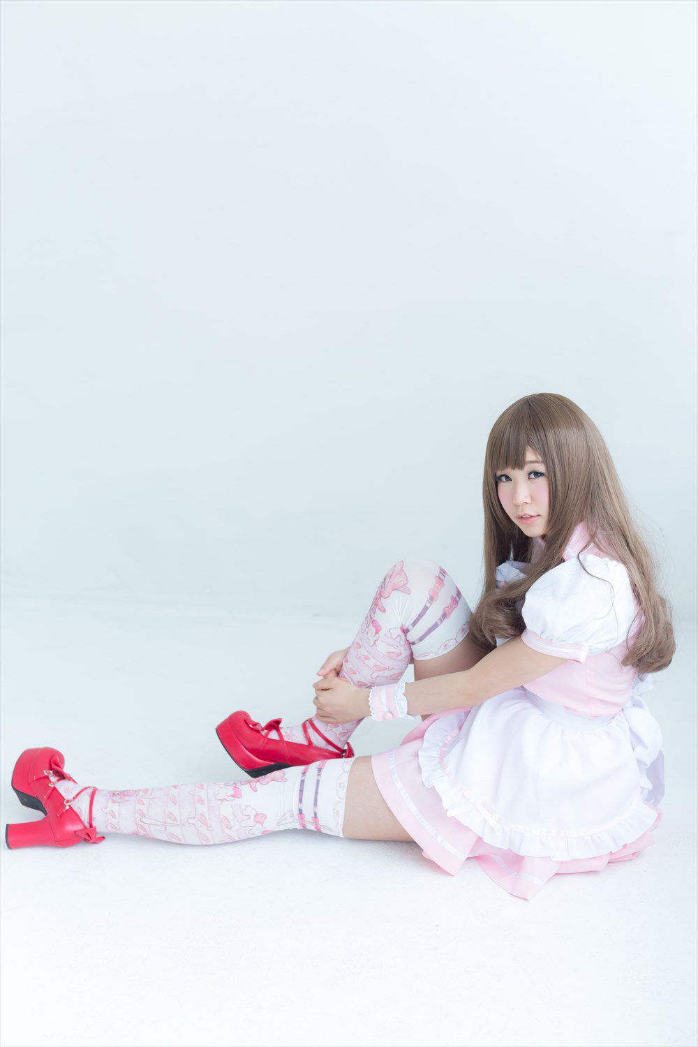 五木昶  Maid(メイド) + School Girl(女子校生)