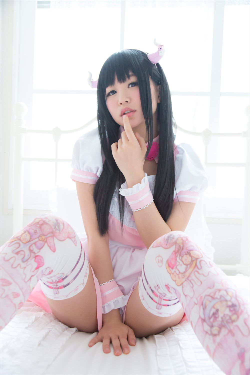 五木昶  Maid(メイド) + School Girl(女子校生)
