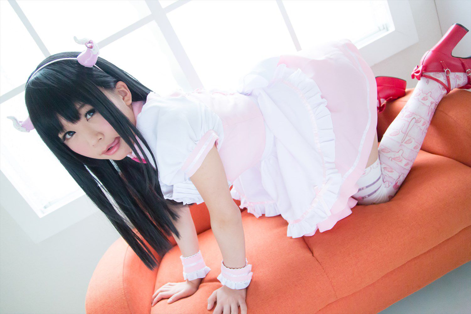 五木昶  Maid(メイド) + School Girl(女子校生)