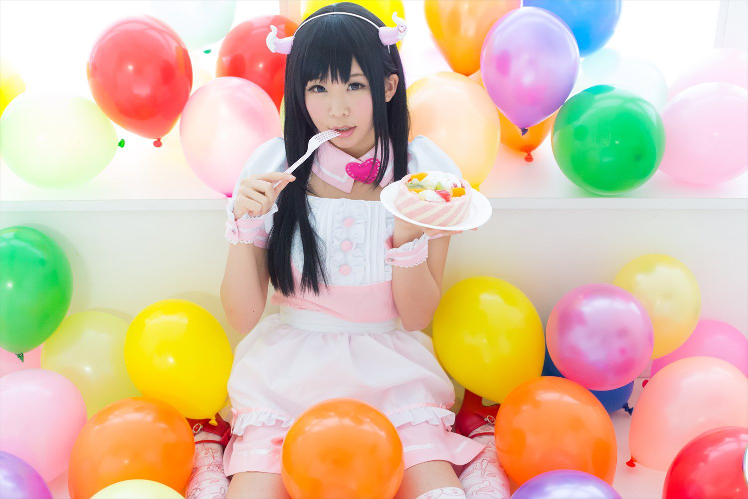五木昶  Maid(メイド) + School Girl(女子校生)