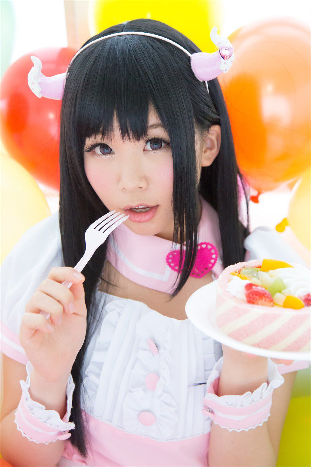 五木昶  Maid(メイド) + School Girl(女子校生)