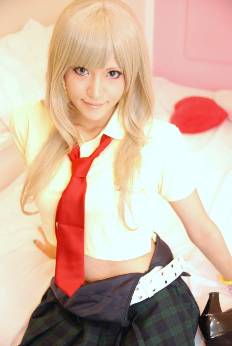 太宰ガロ (Dazai Garo) 《Macros》Sheryl Nome [From a rose.]