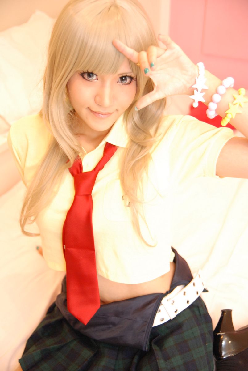 太宰ガロ (Dazai Garo) 《Macros》Sheryl Nome [From a rose.]
