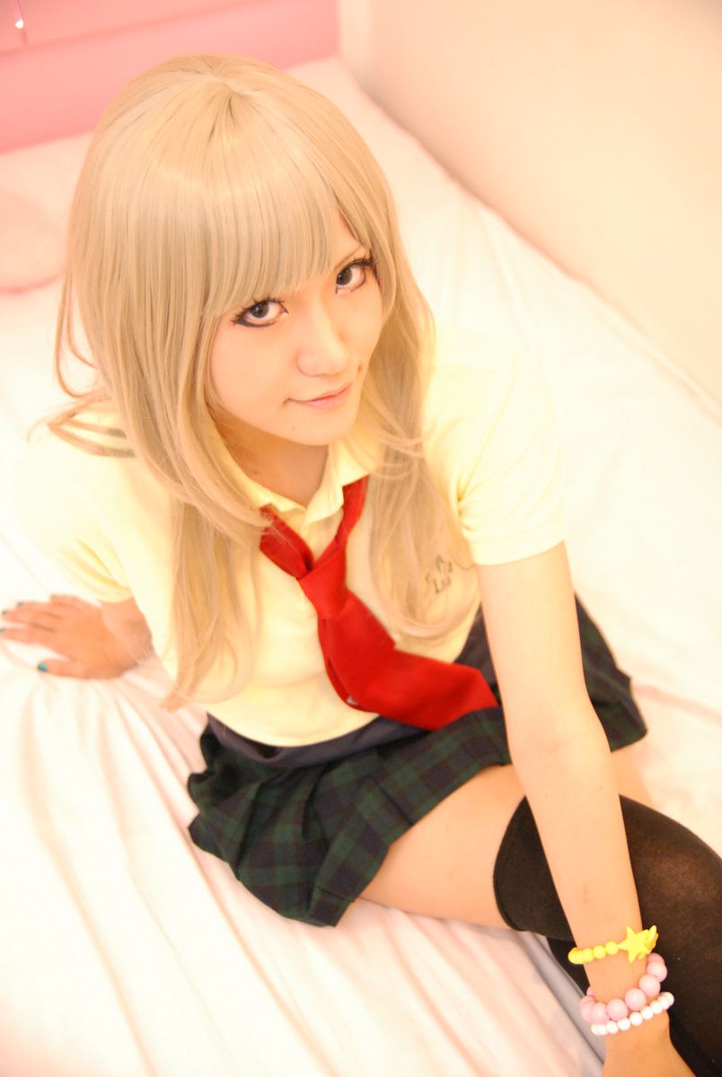 太宰ガロ (Dazai Garo) 《Macros》Sheryl Nome [From a rose.]