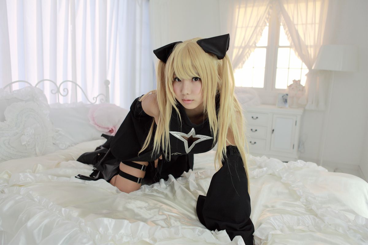 Enako(えなこ) 《To Love-Ru》Konjiki no Yami(金色の闇)