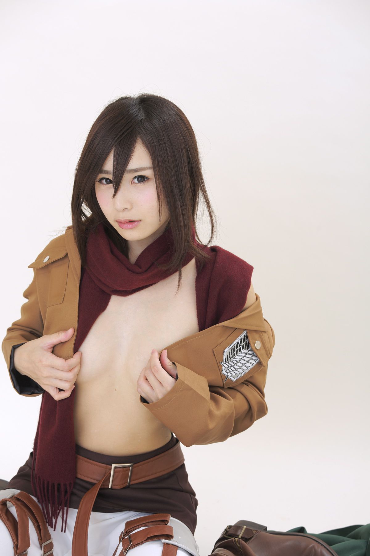 逢坂愛 (Aisaka Megumi)《化物語》忍野忍 & 《進撃の巨人》Mikasa Ackerman [Fiction of D]