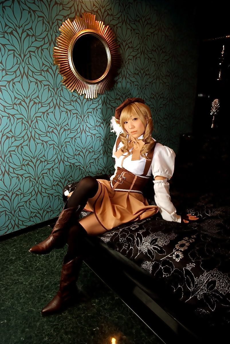 華群みさき(Hanamura Misaki) 《魔法少女まどか☆マギカ》Tomoe Mami(巴マミ) [HONEY BUNNY]