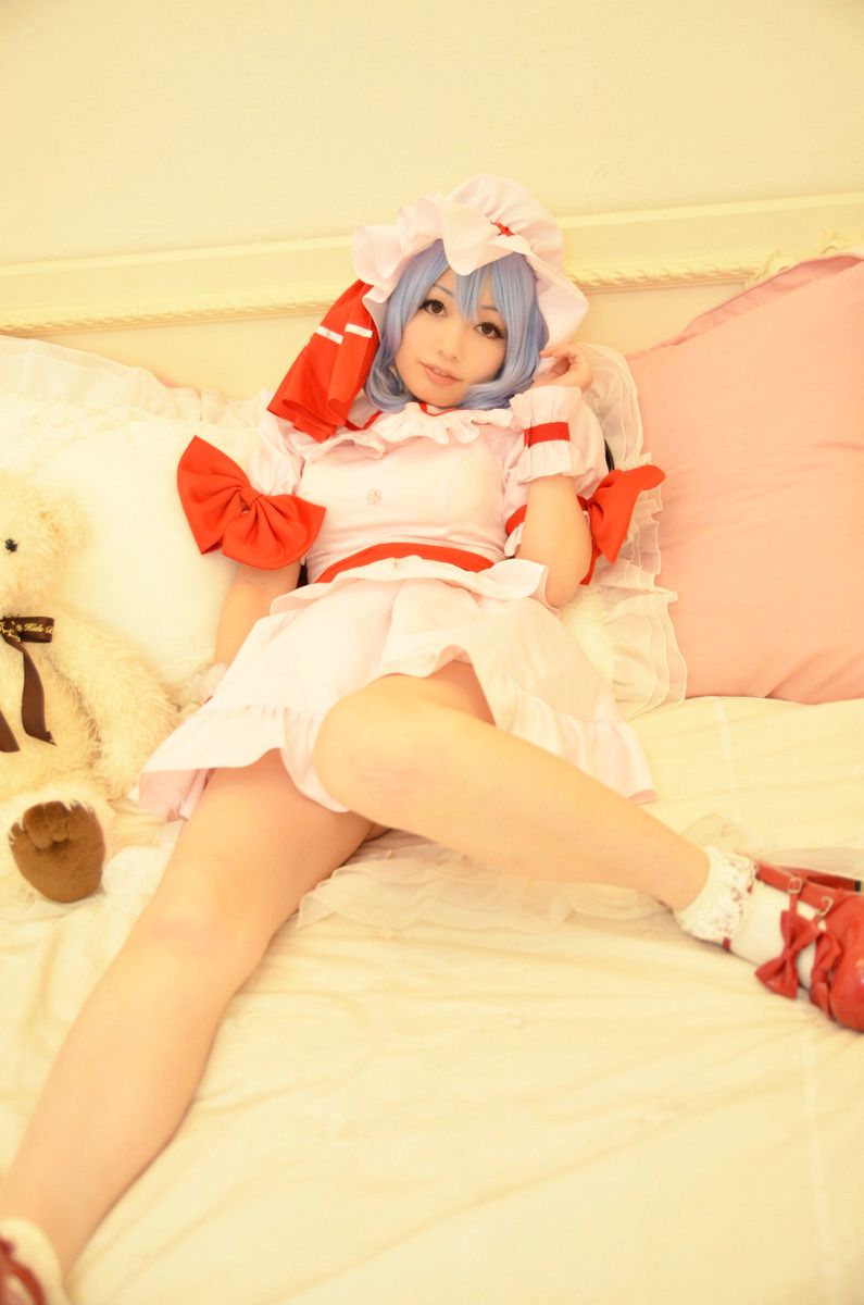 Shizuku(しずく) 《東方Project》Remilia Scarlet [from a rose]
