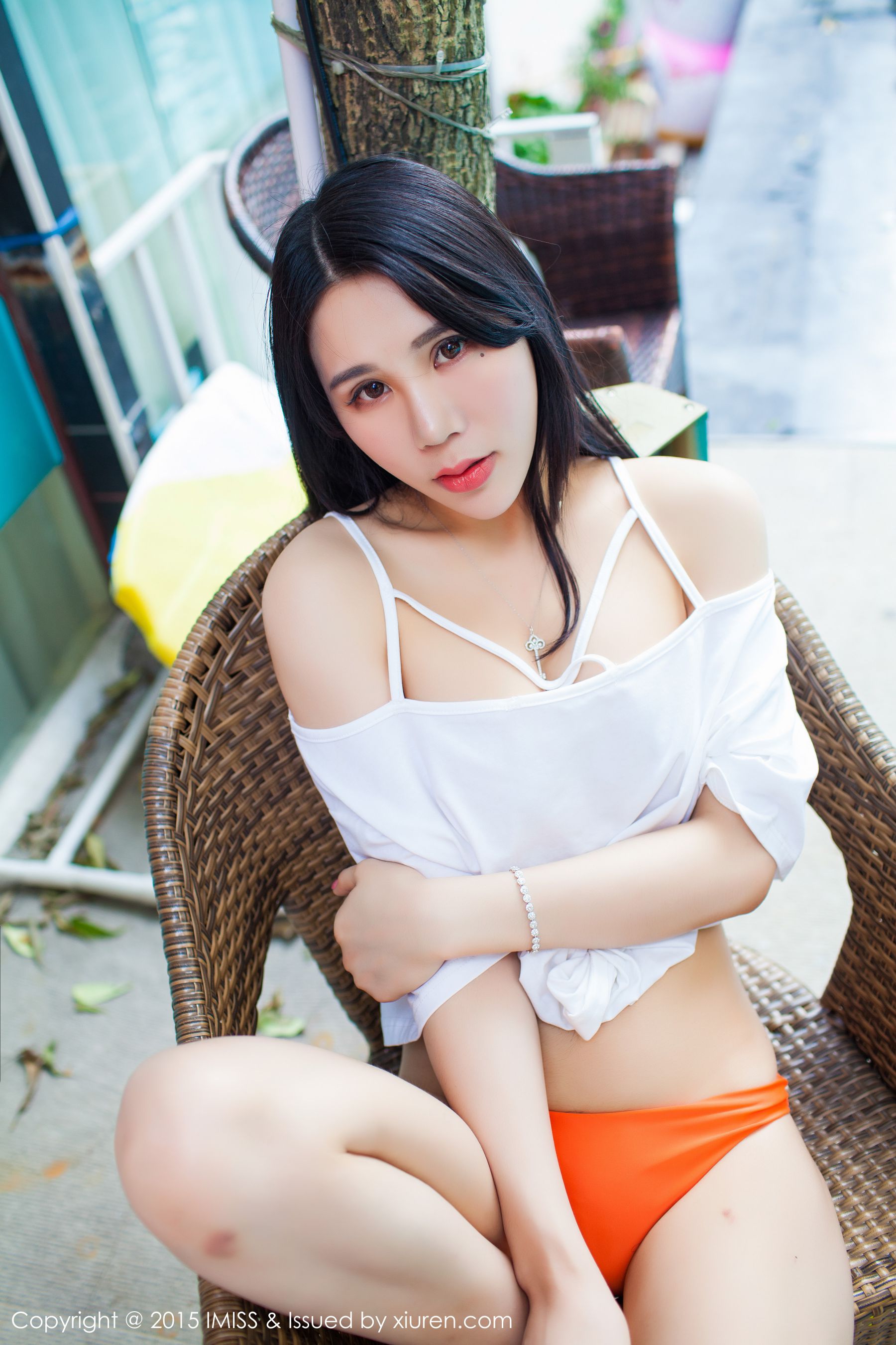 林恩芝alu《清新外拍》 [爱蜜社IMiss] Vol.048
