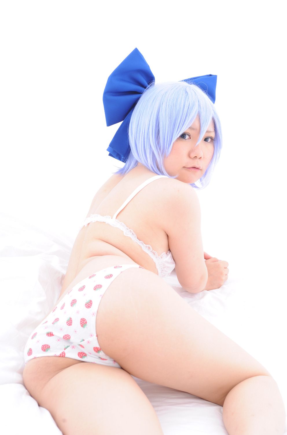 兎丘なこ (Ukyuu Nako) 《Touhou Project》Cirno+Inubashiri Momiji [Black★pumpkin]