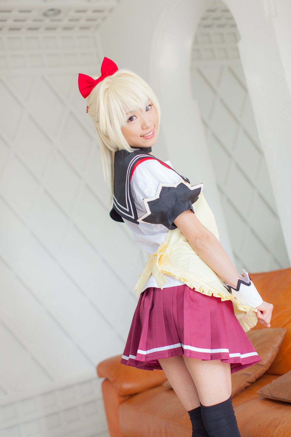 早乙女らぶ (Saotome Love) 《勇者になれなかった俺はしぶしぶ就職を決意しました》Fino Bloodstone [@factory]