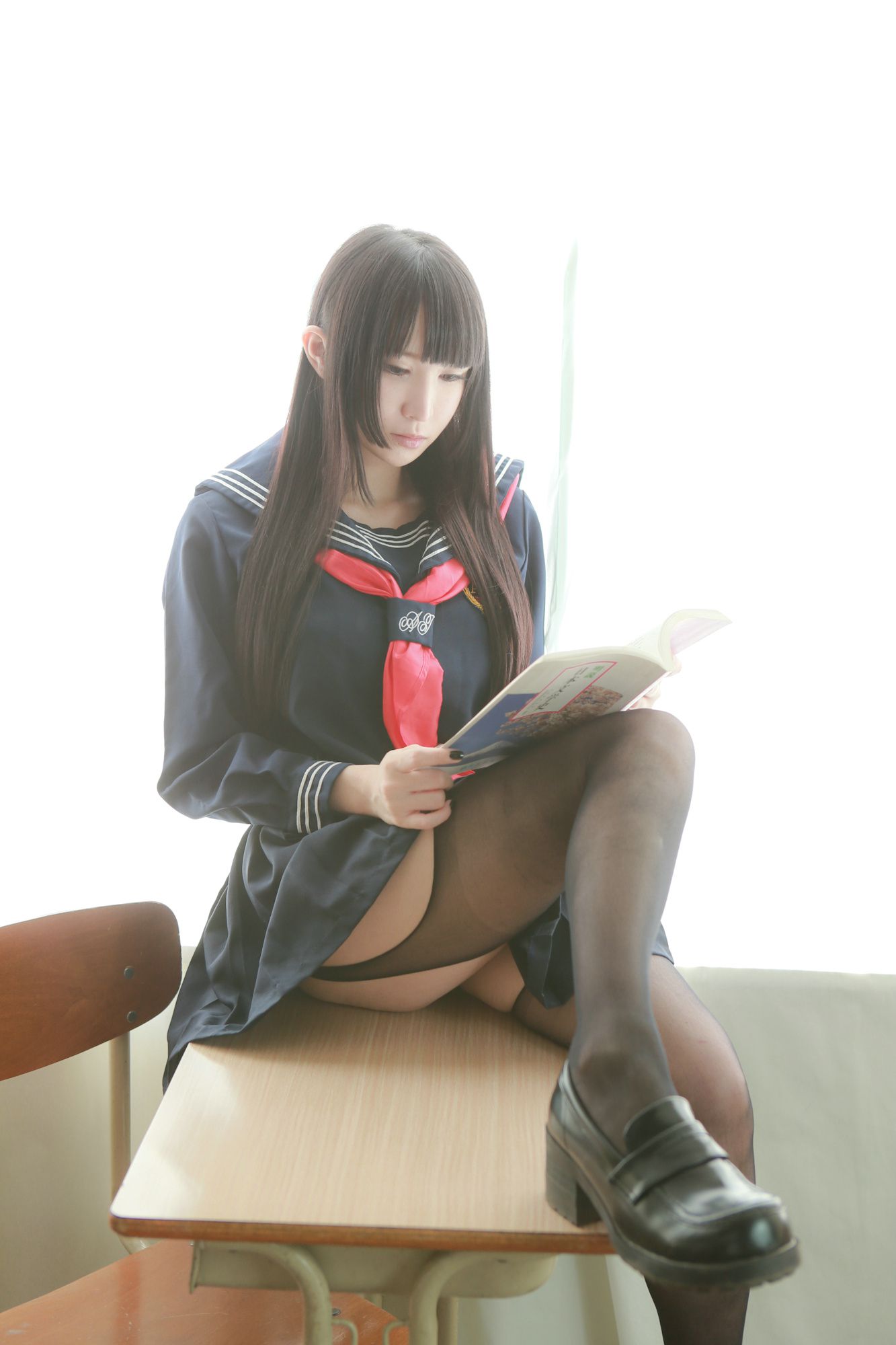 LeChat(るしゃ) School Girl(女子校生) [踊るねこ人間]